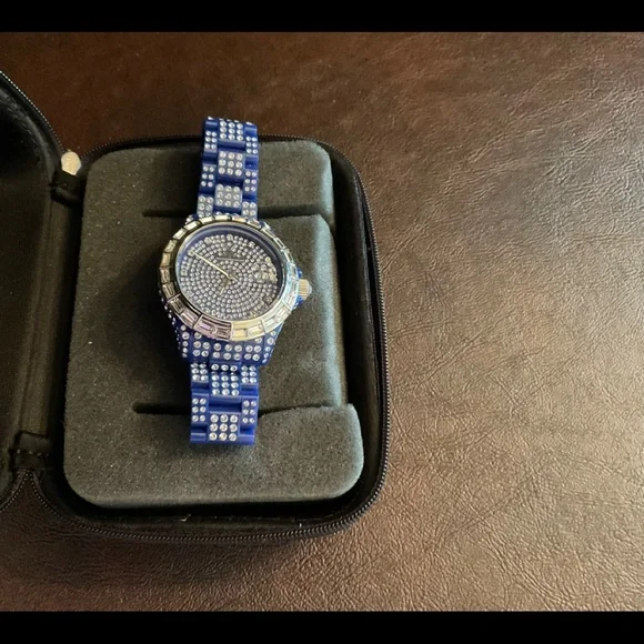 TOYWATCH - Picture 2 of 3